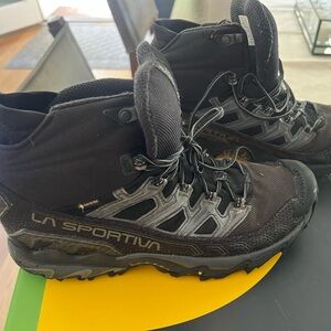 La Sportiva Ultra Raptor II Mid GTX-Black-Size 43-Men’s 10-Like New-comes w/box